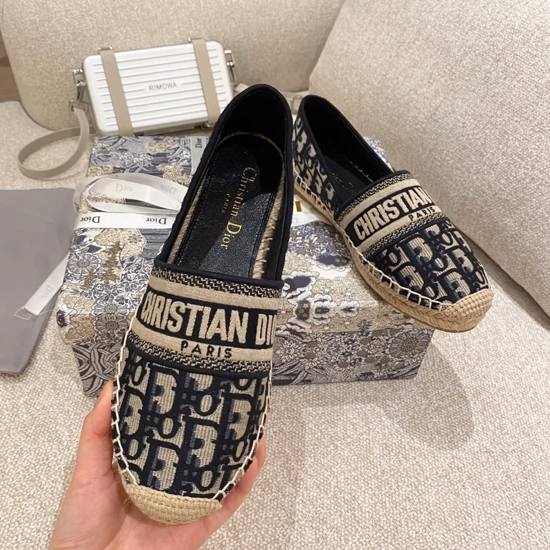 👟👟Ex-factory price 440👟👟 Women's shoes Women's clothing Dior Dior—2ssGranville 3D three-dimensional embroidered straw fisherman's shoes • Quality, original 🎁 gift box packaging • Imported 3D three-dimensional embroidered presbyopia logo • Purely handmade hemp rope weaving • Size: 35-39 (40 customized) • Lucky five-pointed star rubber outsole • Fisherman's shoes